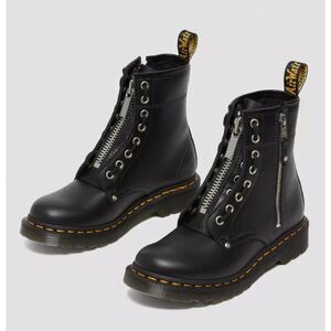 Dr. Martens Boots Women Black Sz‎ 5 NWOT 1460 Double Zip Wanama Leather Lace Up